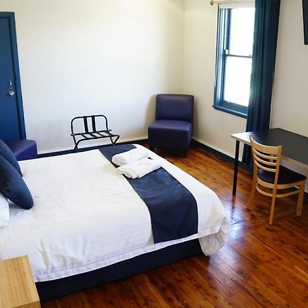 Gunnedah Hotel Екстер'єр фото